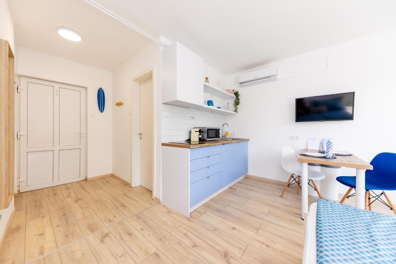Balaton Wave Apartments Balatonalmádi المظهر الخارجي الصورة