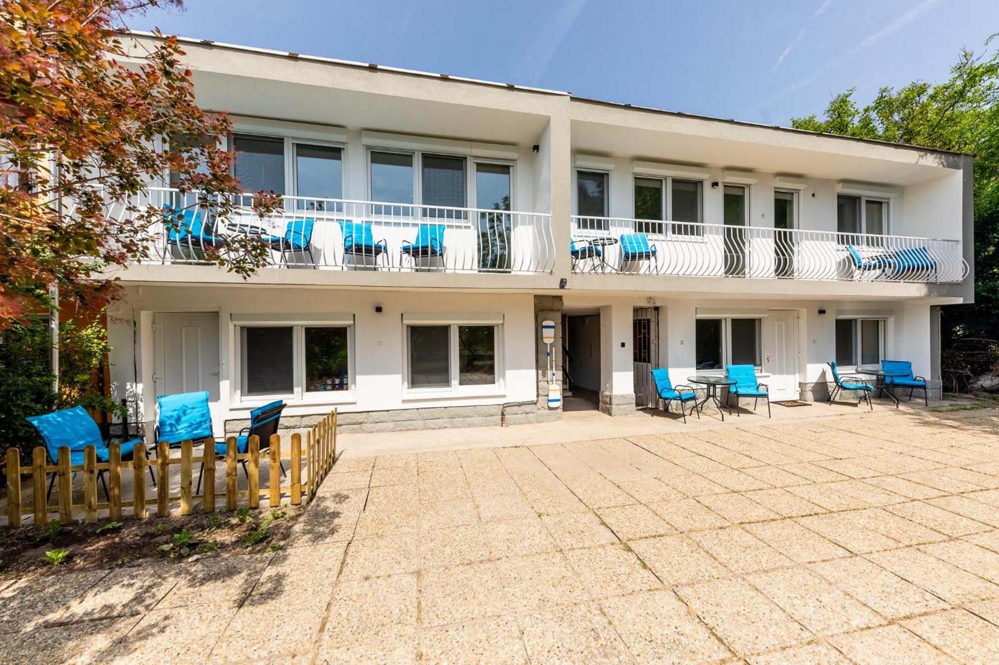 Balaton Wave Apartments Balatonalmádi المظهر الخارجي الصورة